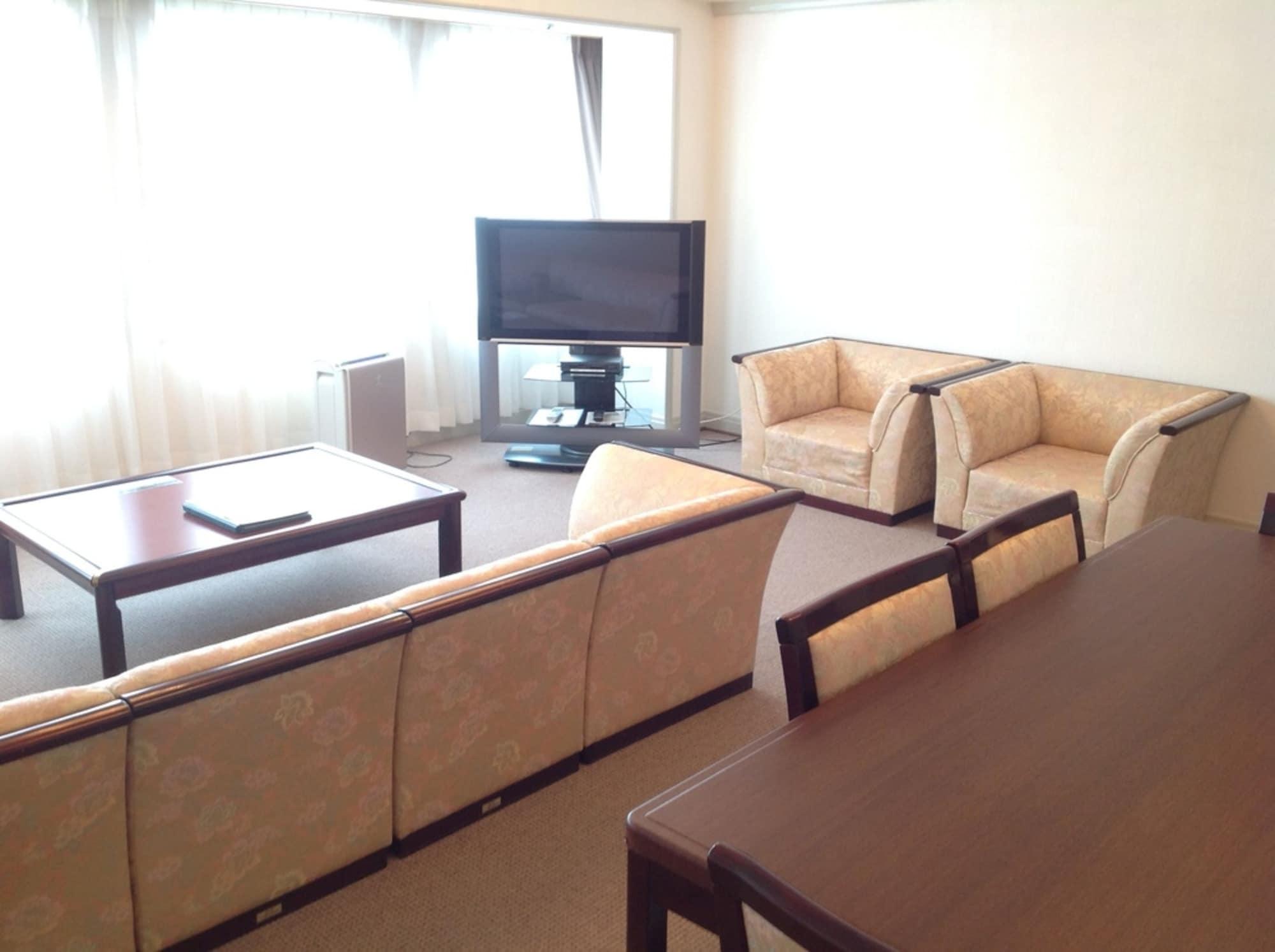 Okayama Plaza Hotel Εξωτερικό φωτογραφία