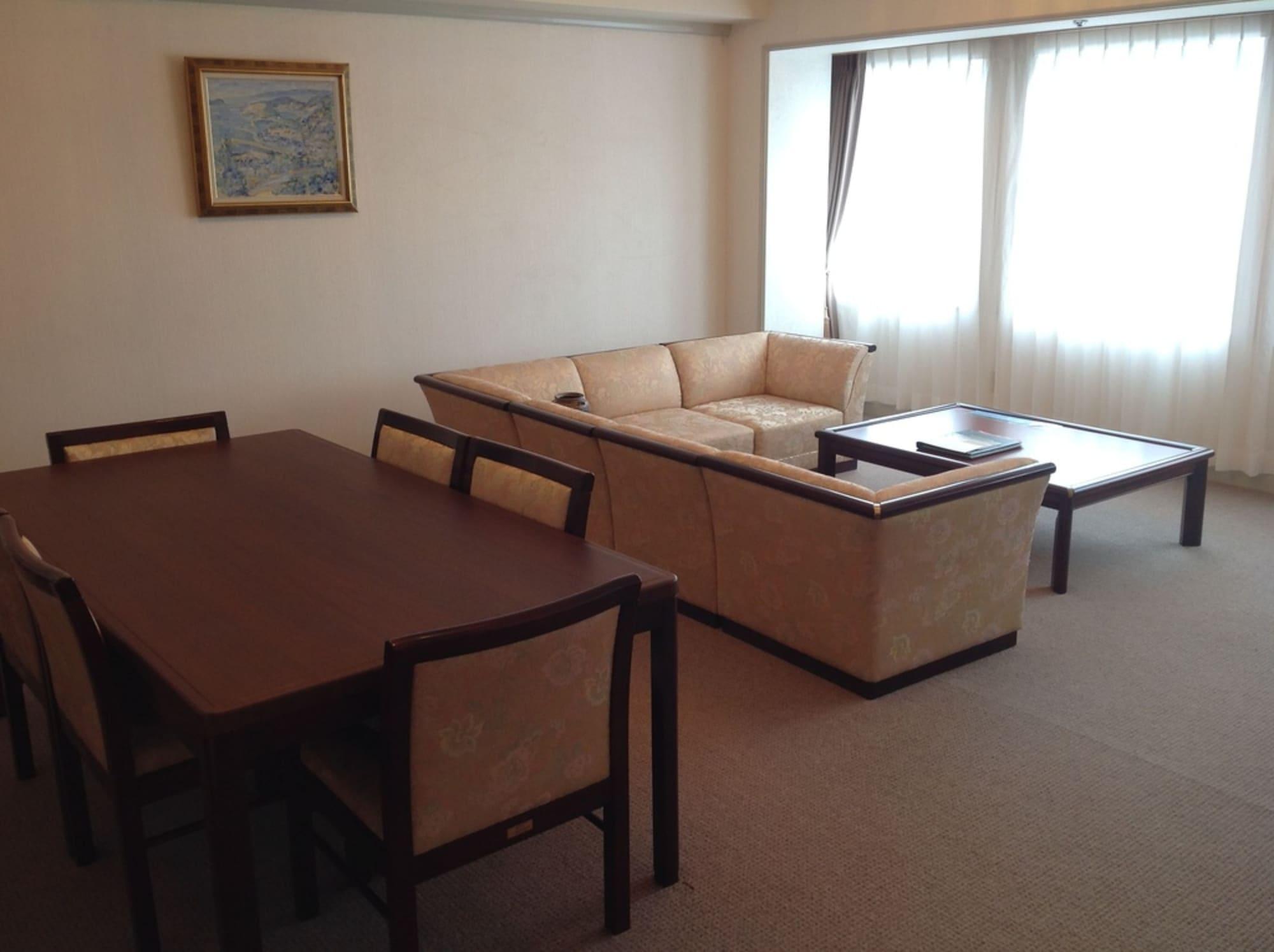 Okayama Plaza Hotel Εξωτερικό φωτογραφία