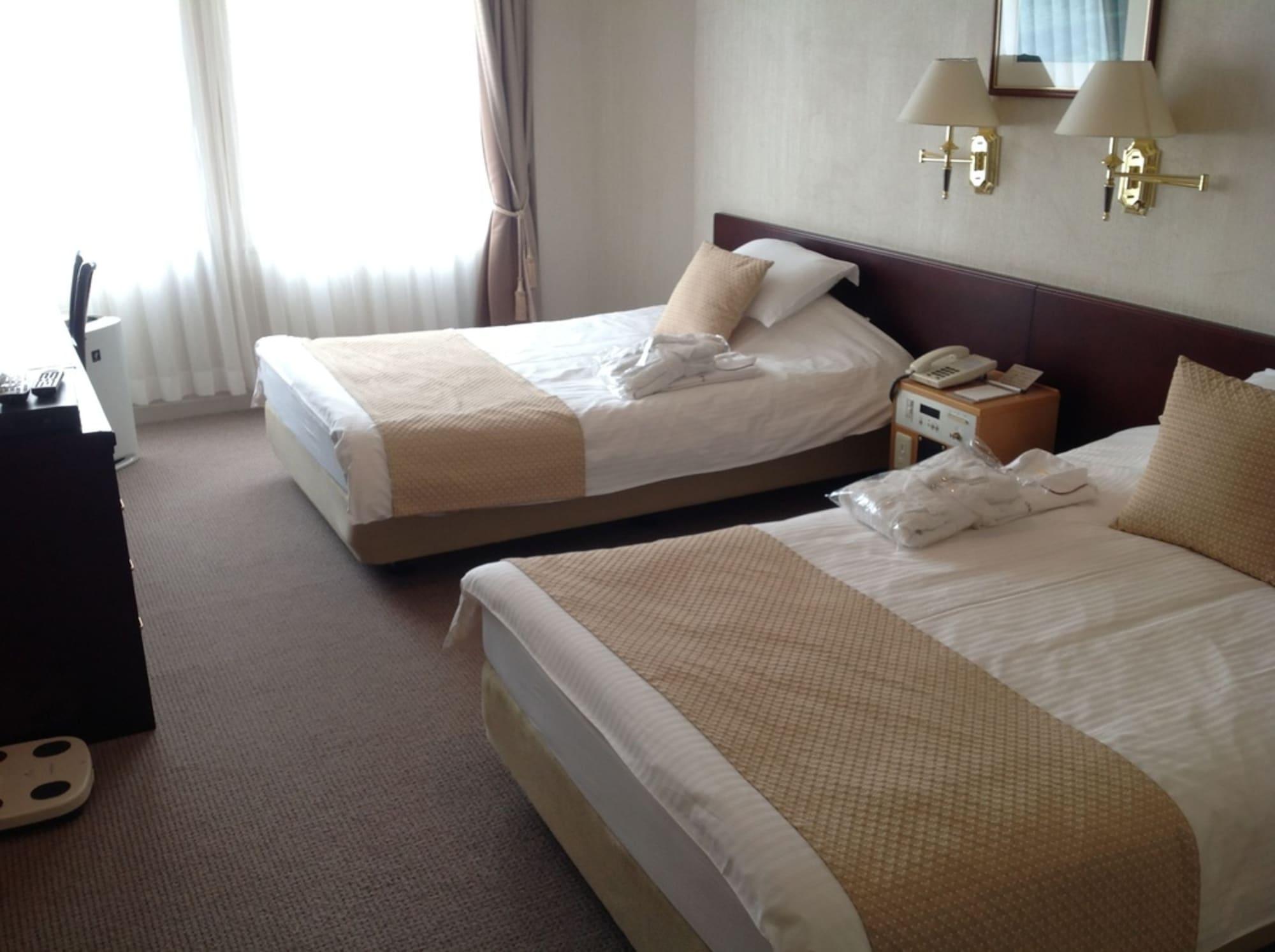 Okayama Plaza Hotel Εξωτερικό φωτογραφία